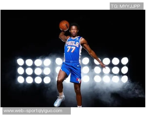 埃奇库姆闪耀赛场展现实力成新秀最佳球员引发热议